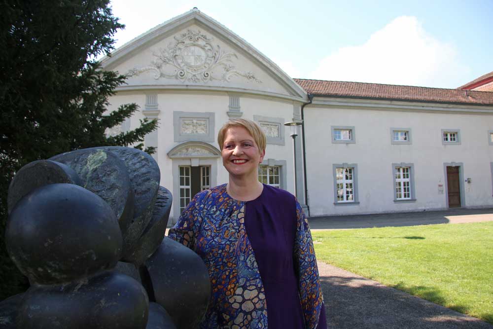 Emma Stirnimann und die Orangerie St. Urban. Bild: Stefan Bossart